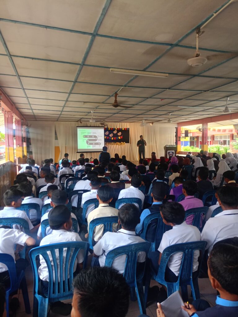 1e2f0441-b4d8-4fd2-ae3c-03c4f437c6d1