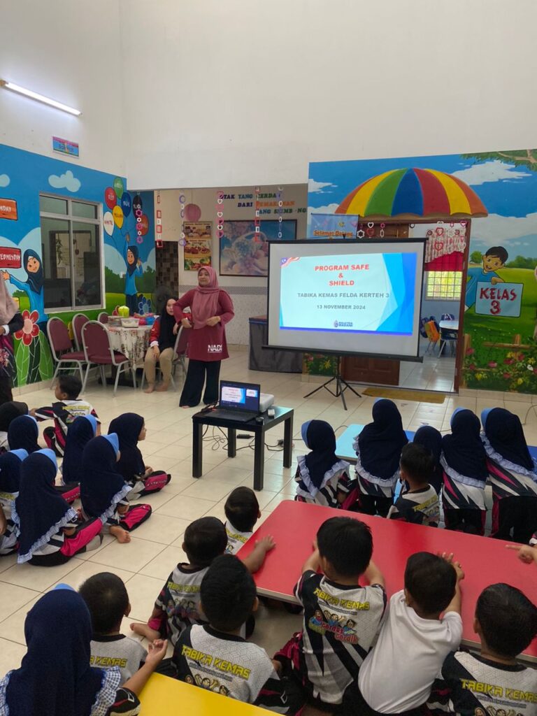 66d28514-be16-49d7-aa7a-35501e5ba696